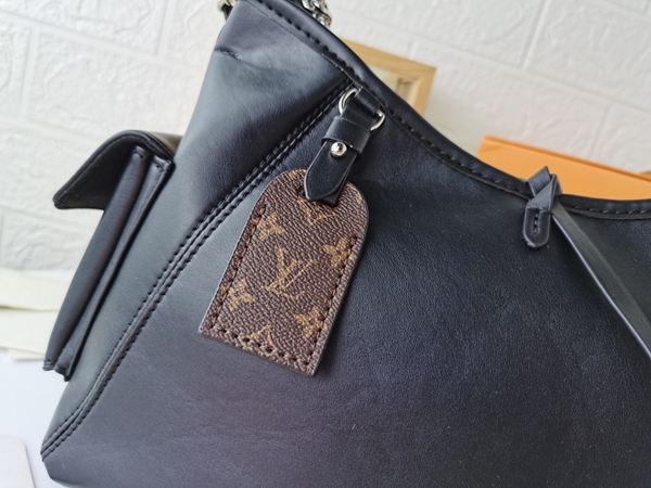 ルイヴィトンバッグ内部構造